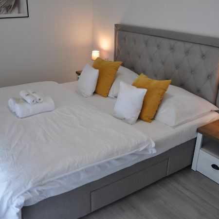 Kinga Apartman Дунайська Стреда Екстер'єр фото
